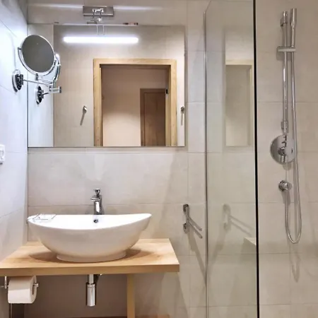 Wellness Lázně 4*